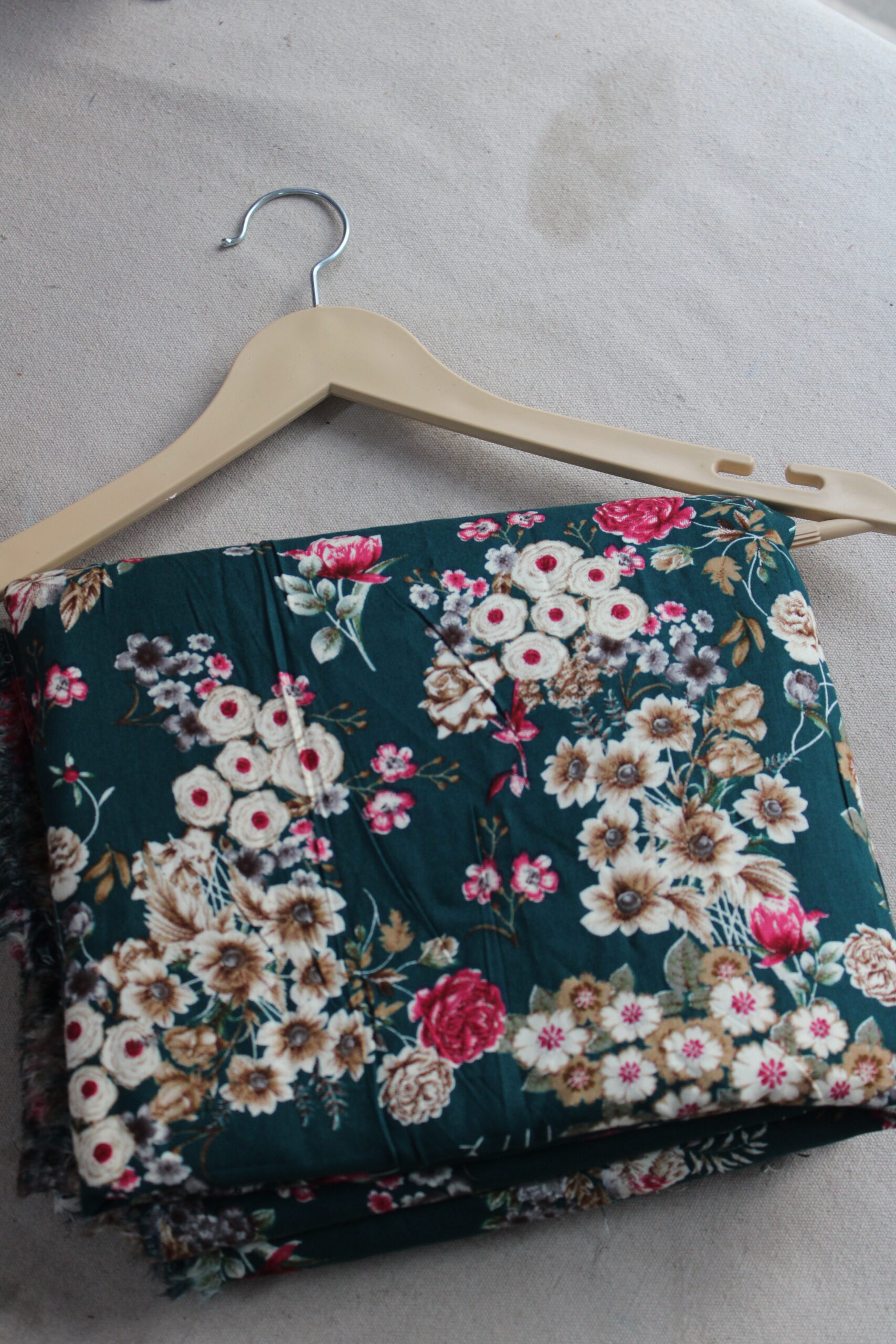 Green Glow – Simple Printed Rayon Kurti - Image 4