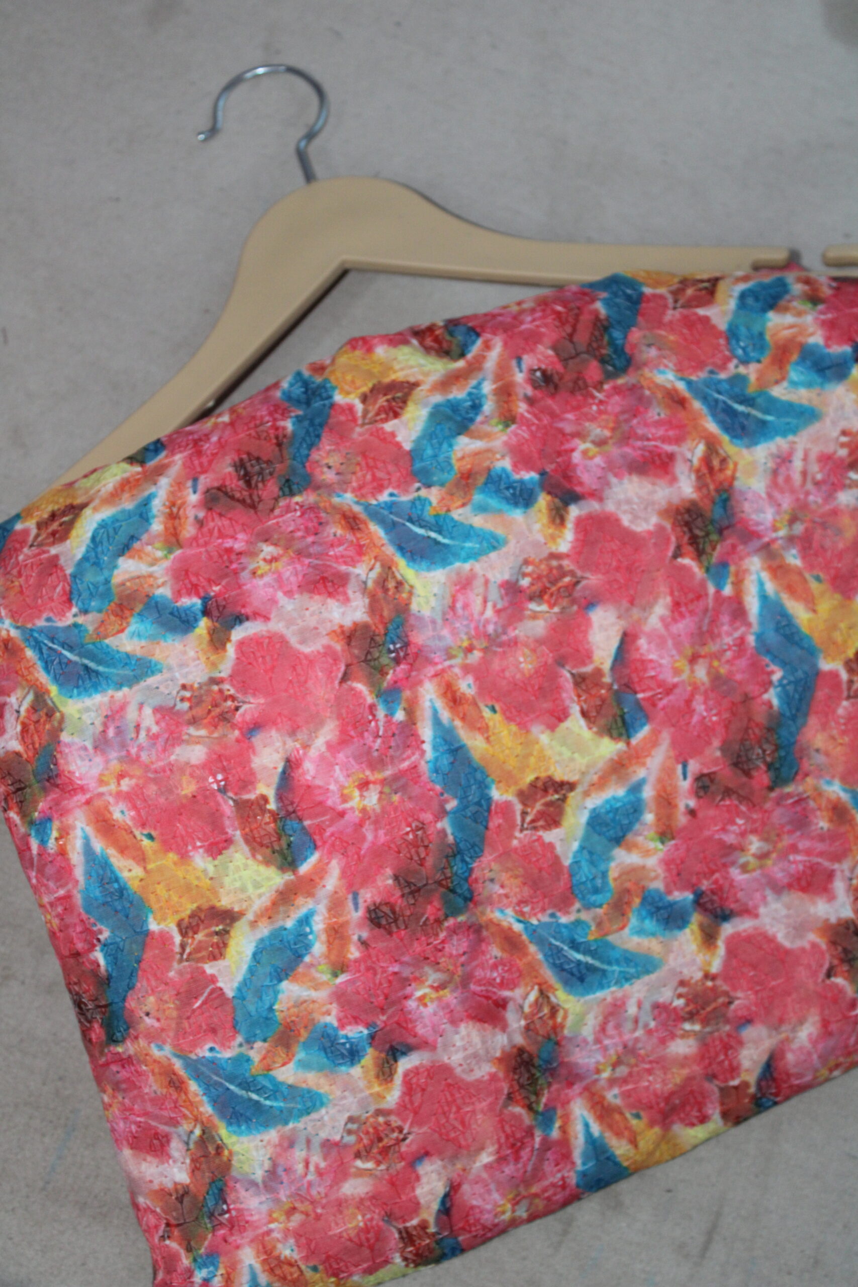 Mood Mix – Multicolor Kurti for Your Main Character Era - Image 4