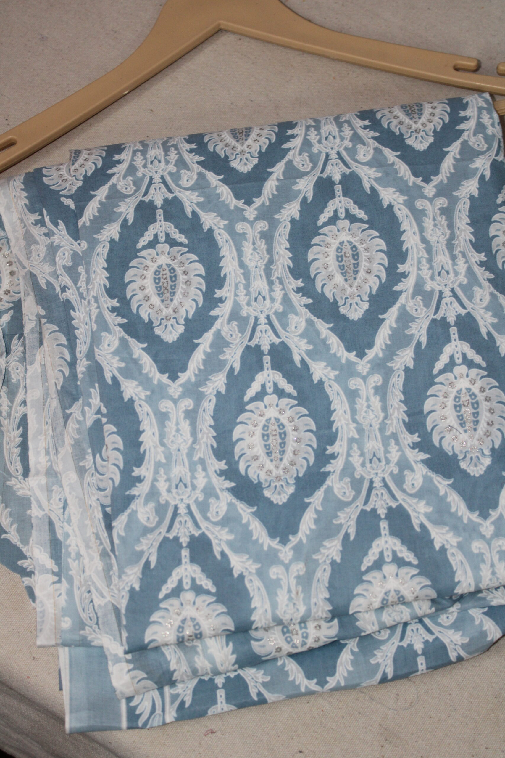 cloud kiss- printed cotton kurti in soft hues - Image 4