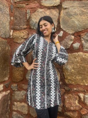 photo_2025-05-15_11-44-16 Blue Bliss – Lace Accented Rayon Kurti