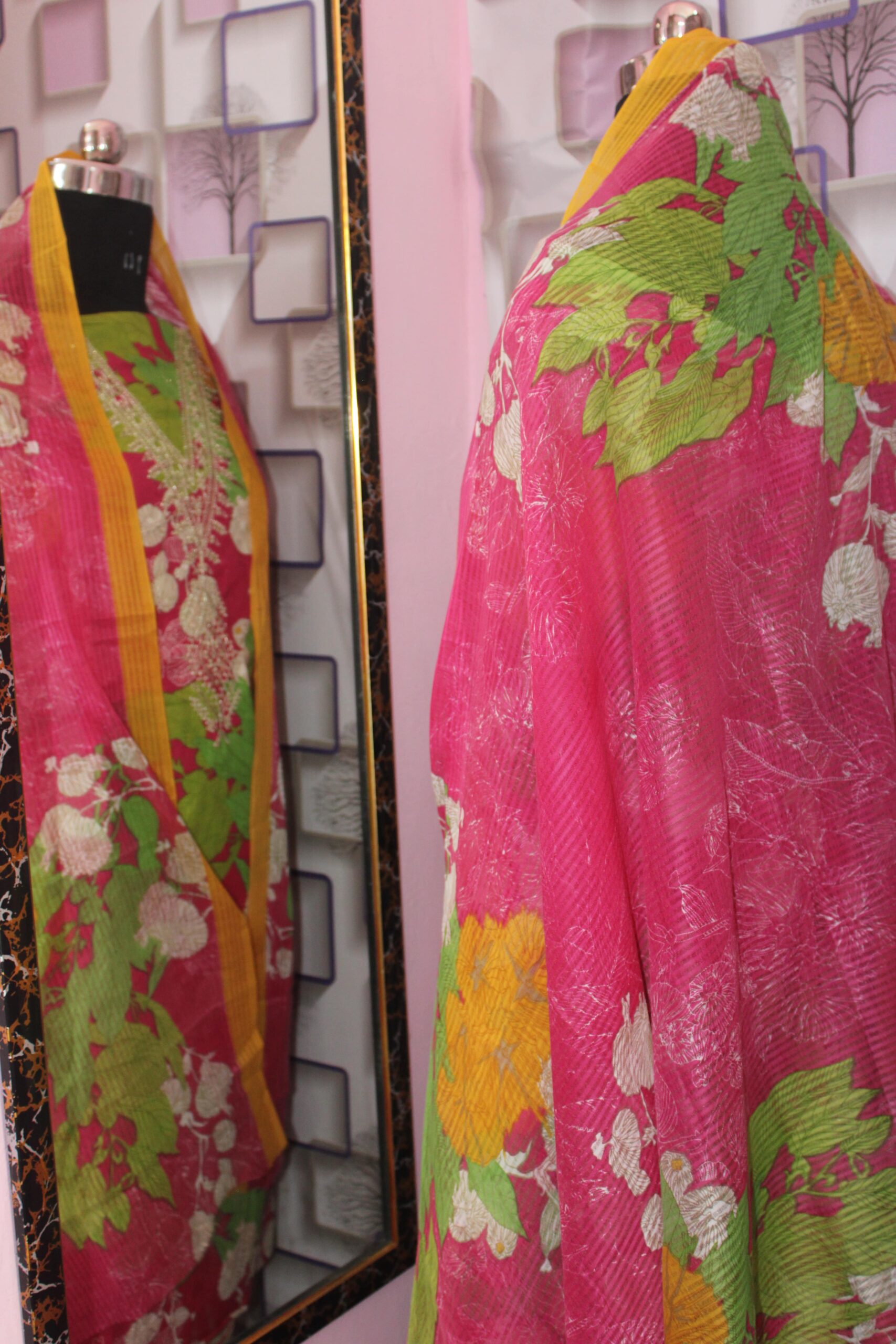 Gulnaar β Pink Garden Cotton Suit Set - Image 3